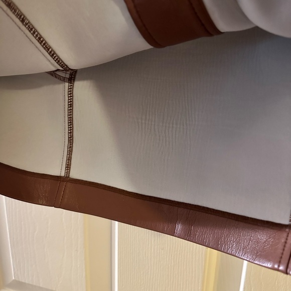 ARITZIA WILFRED VEGAN LEATHER SKIRT 🤎🧸✨ - Picture 6 of 7